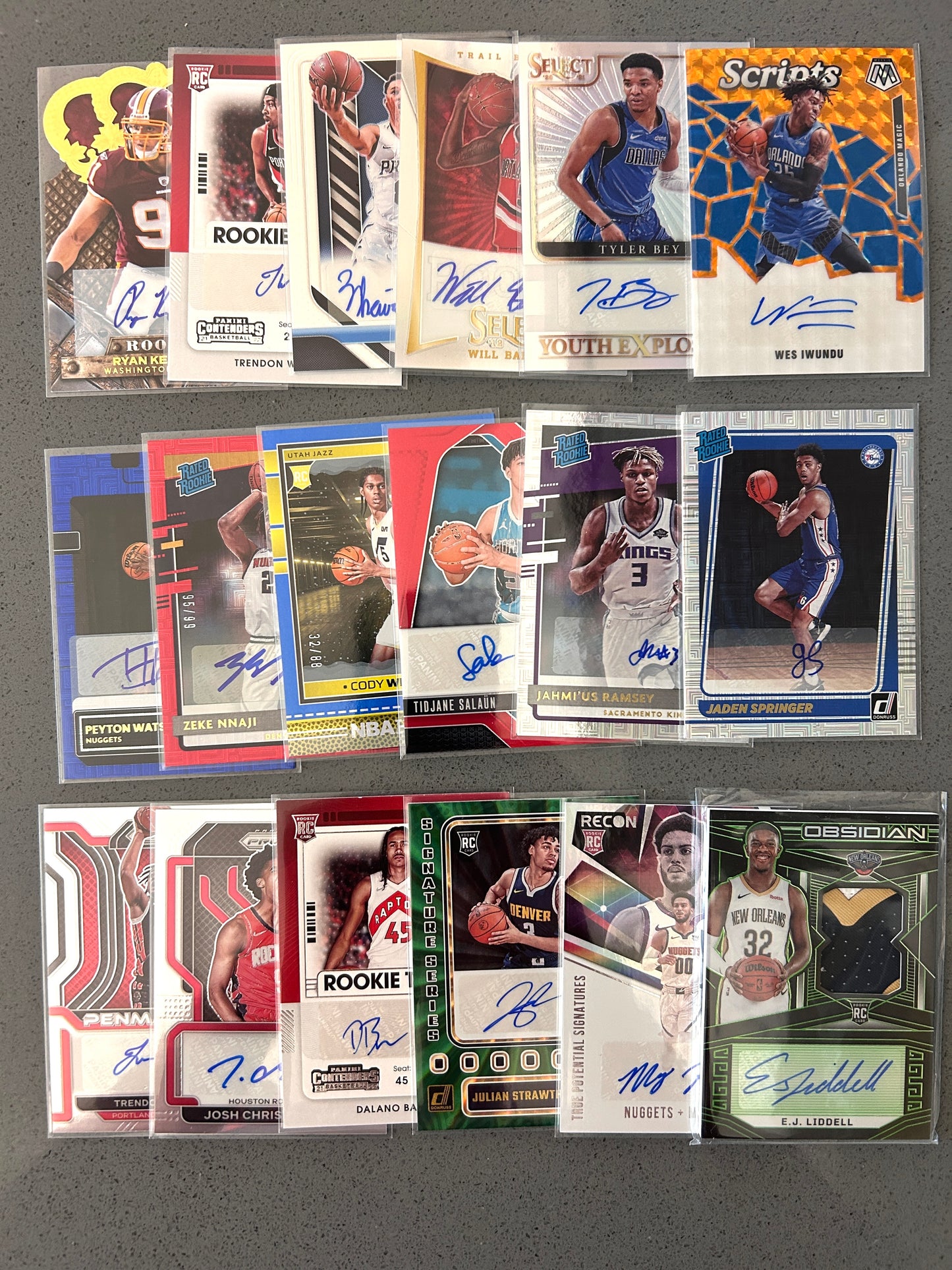 180-Card Liquid Multisport Lot (29 Autos)