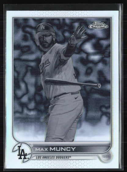Max Muncy B&W Raywave