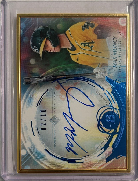Max Muncy Auto /10 Bowman Transcendent Collection Gold Frame