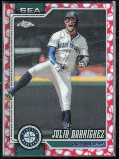 Julio Rodríguez Seams